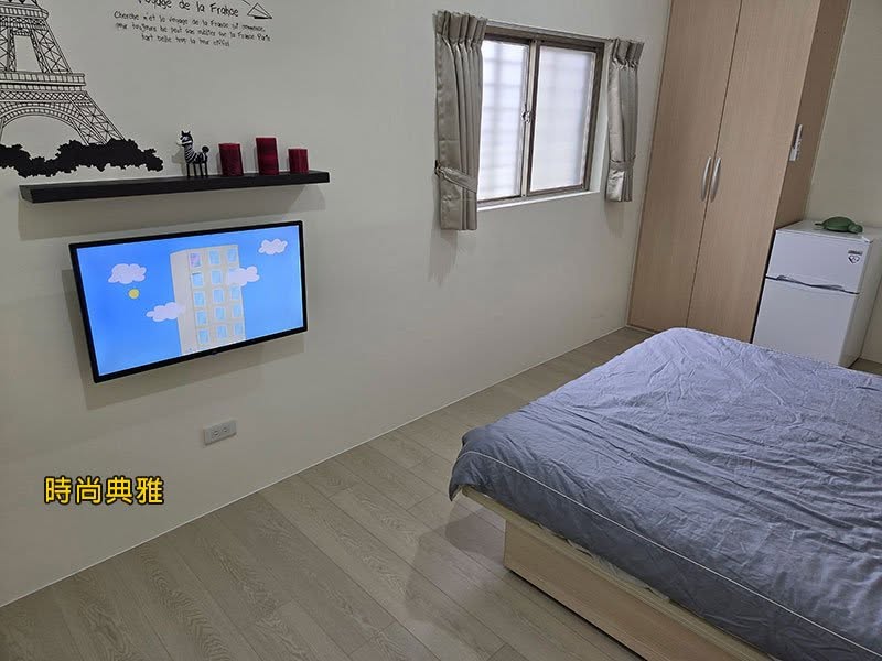 2.巷口興隆市場公車站，有10路公車都有到公館水源市場，大約5分鐘就有一班公車