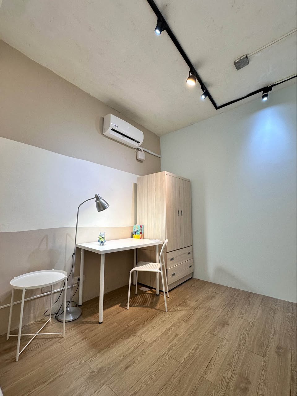 房屋地址:台北市信義區松山路&福德街交叉口(永春捷運站四號出口走路約7分鐘)