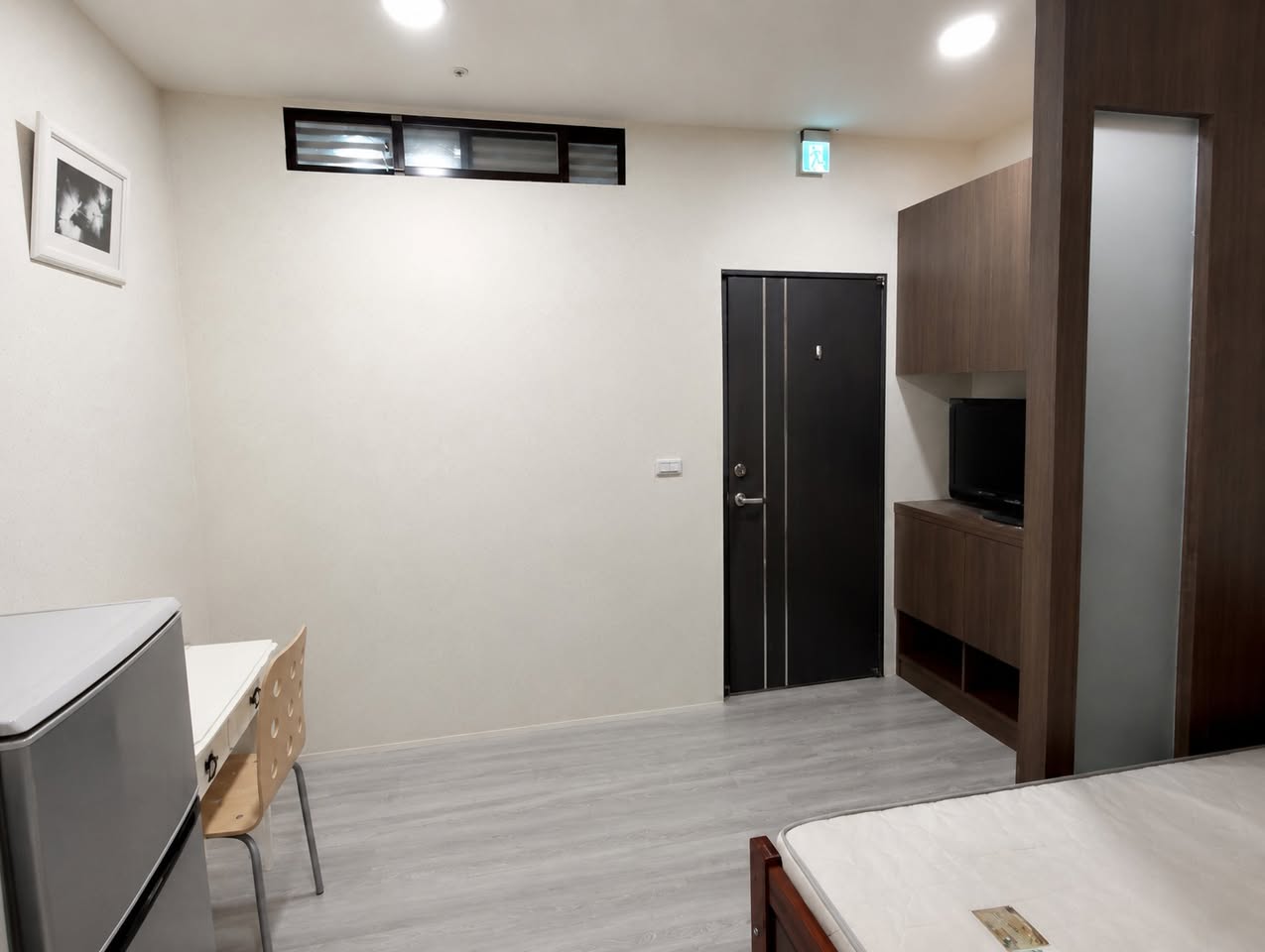 永安市場捷運站正對面|精品電梯套房出租