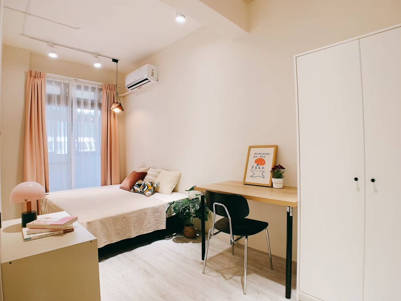 【南港區|合租|可租補|南港展覽館站】