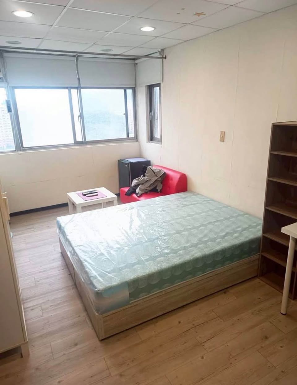 地點:淡水區水源街二段92巷(近101旁電競網咖