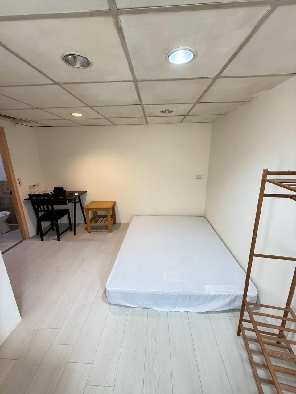 地址：中山區龍江路370巷