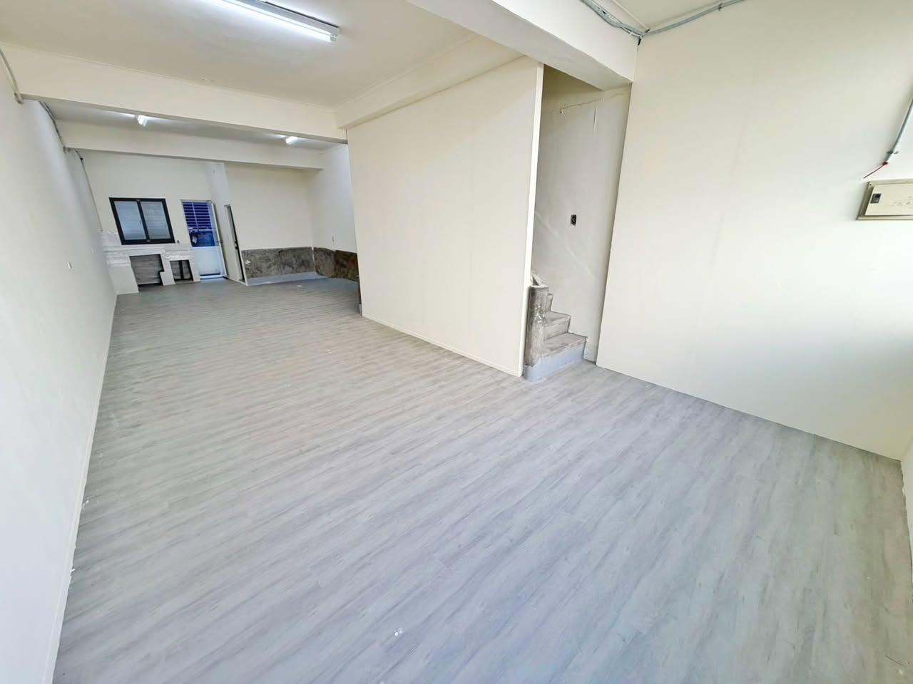 精華地段釋出｜開放式整層空間出租｜住家、工作室皆適合