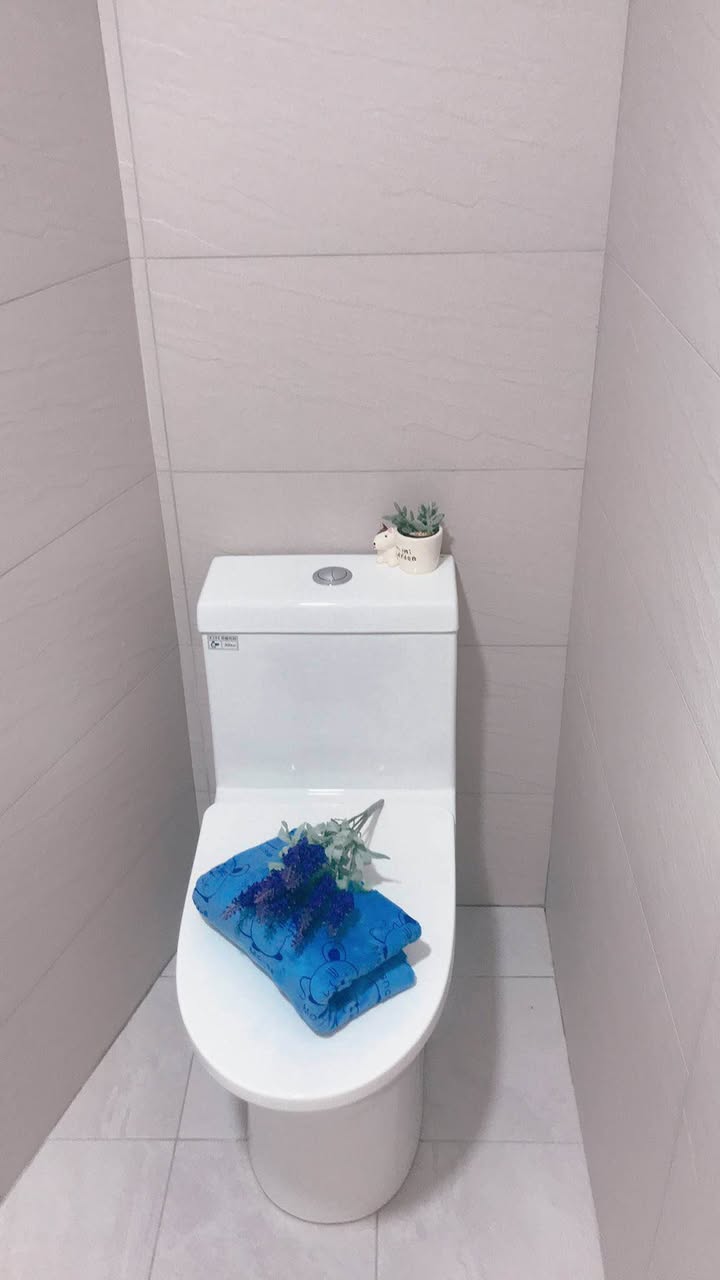 租金內含：水費／網路／第四台／一般收垃圾