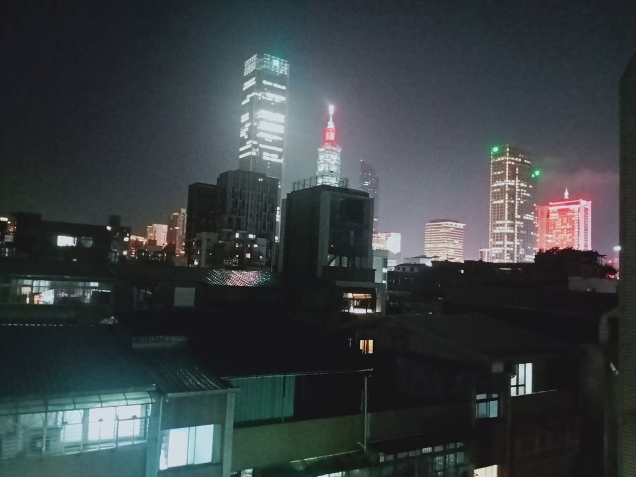 地址：台北市信義區永吉路 200 巷