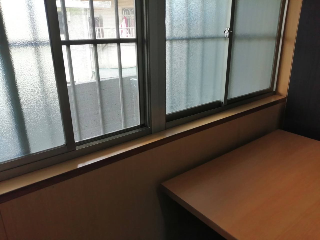 6500元 包含網路 第四台
