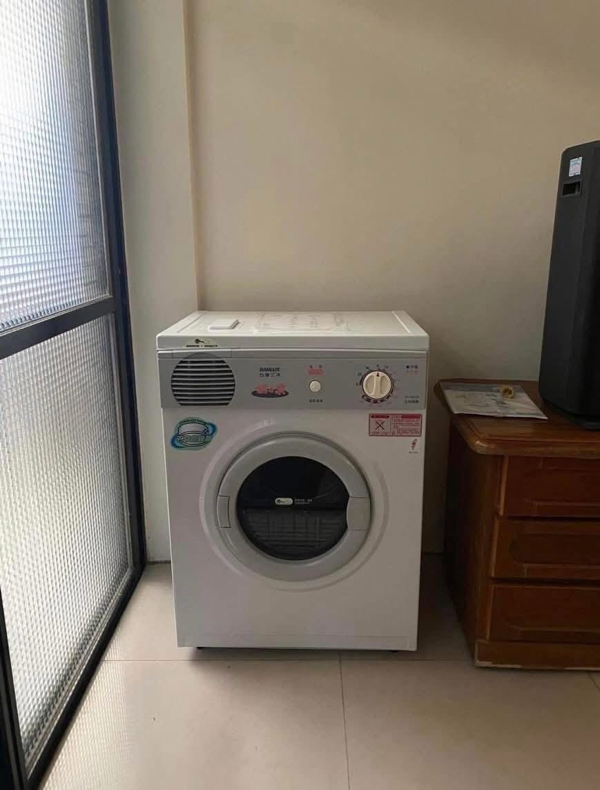 租金：7500元/月,含水費／網路
