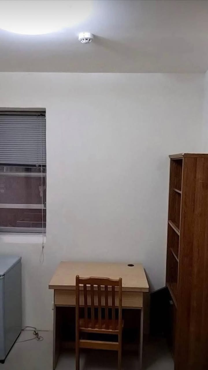租金：7500元/月,含水費／網路
