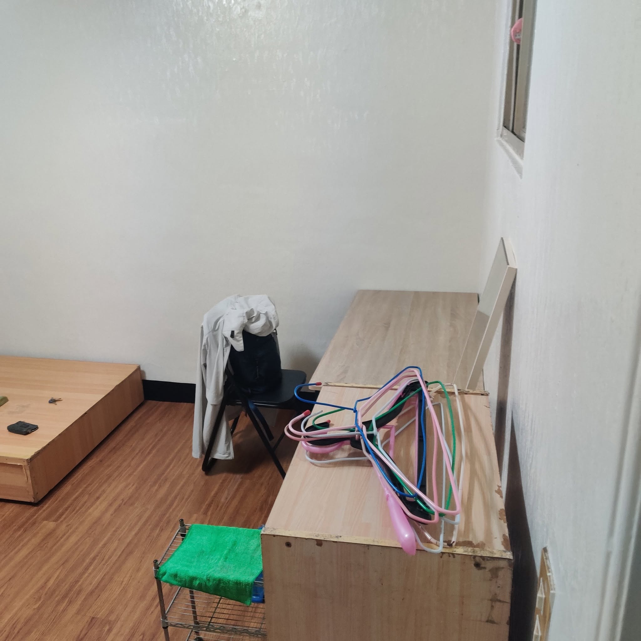 【交通】附近公車站直達台科,機車到學校約5分鐘、走路10分鐘到景平捷運站