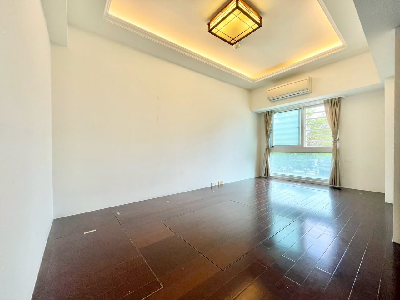 【地點】: 鶯歌區重慶街