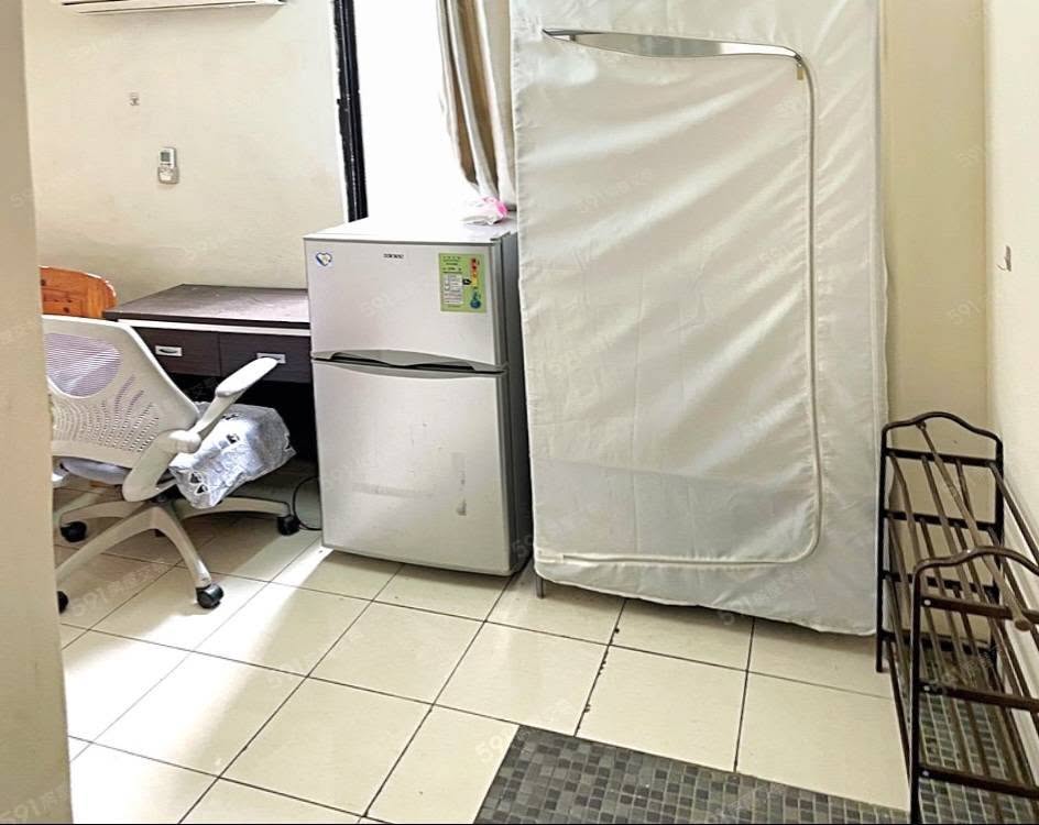 台北市大安區永康街。公寓4樓