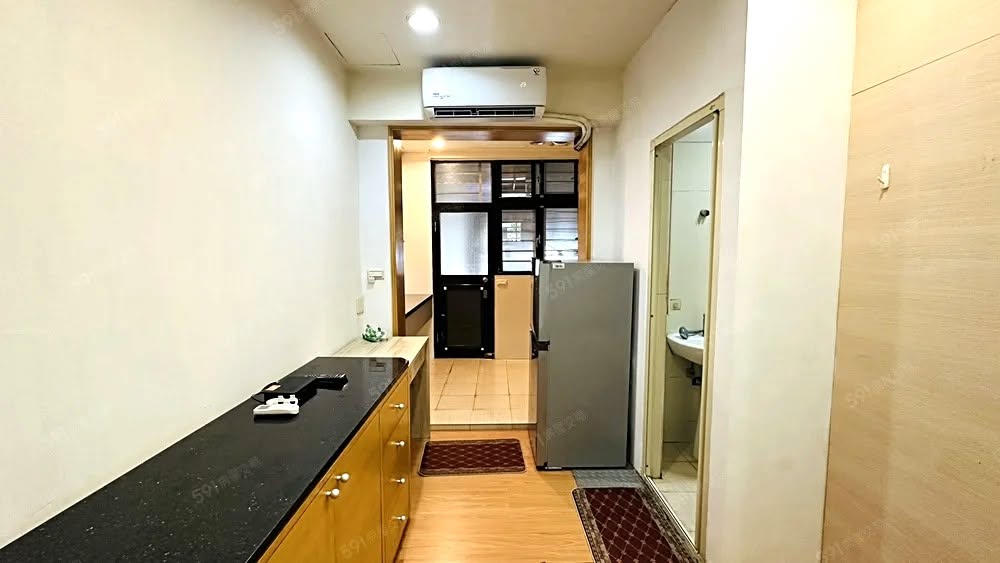 【地點】台北市中正區杭州南路一段111巷