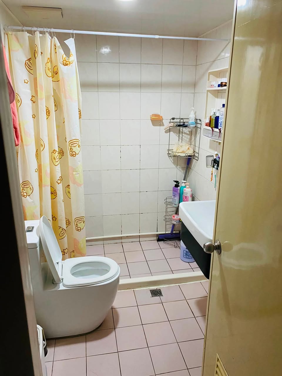 台北市大安區光復南路(靠近國父紀念館與信義安和捷運站附近)