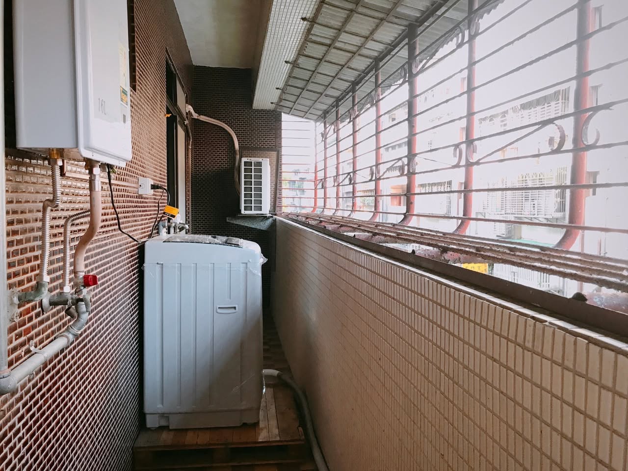 台大公館捷運站3分鐘|優質電梯共生雅房