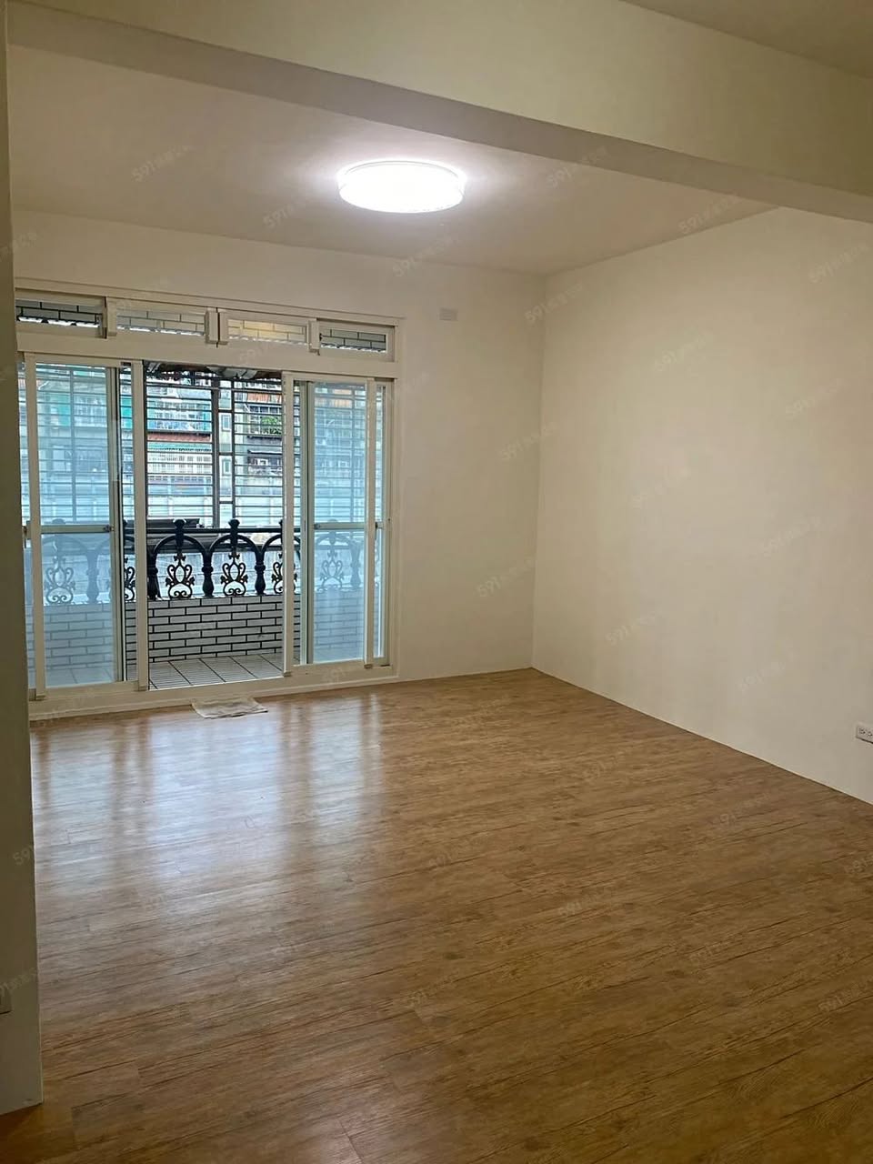 【可寵可租補】﹝社會住宅﹞ 板橋大觀路免爬高3樓｜全新衛浴管線．4台變頻冷