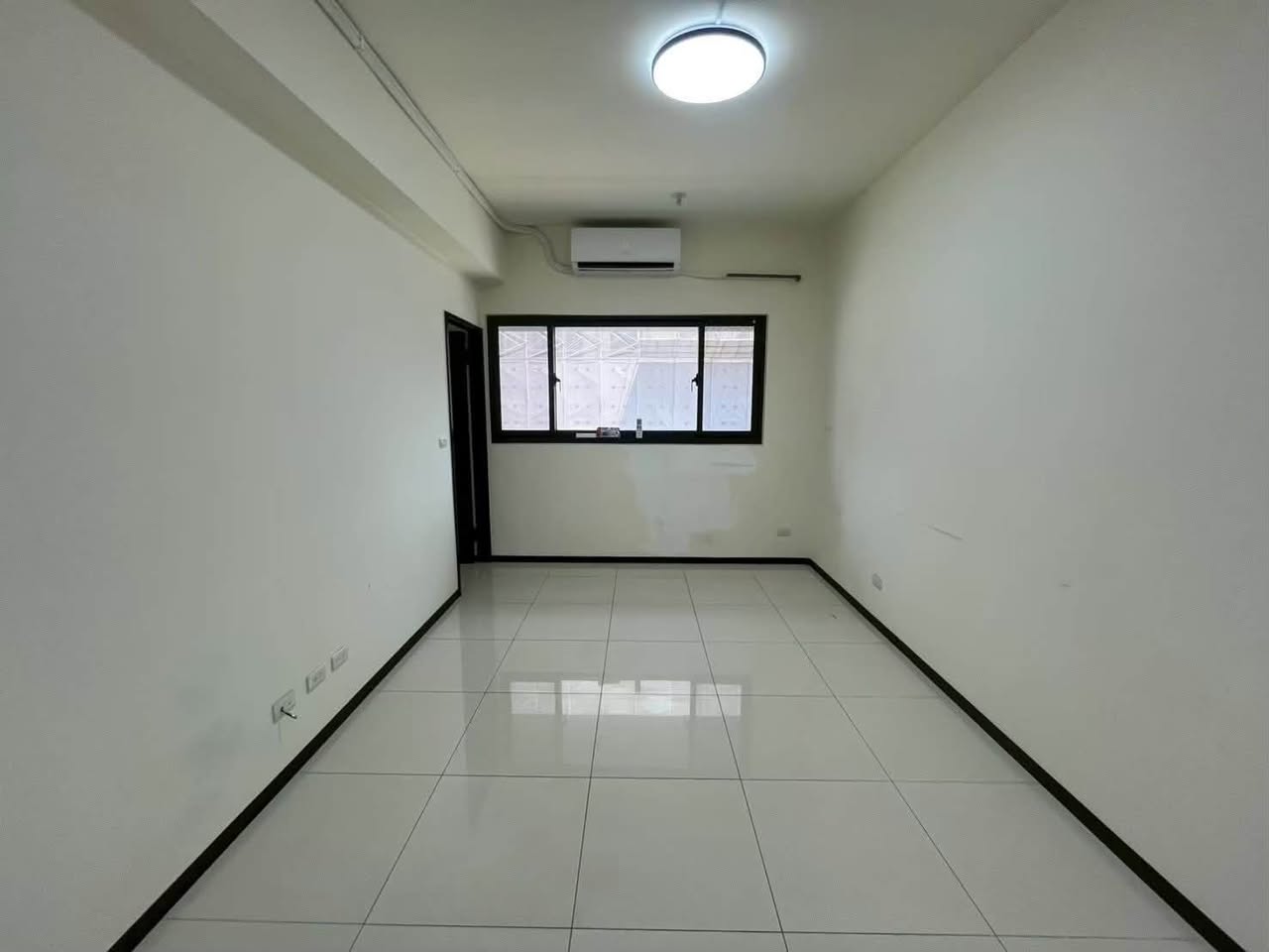 【地址】新北市新莊區中原路