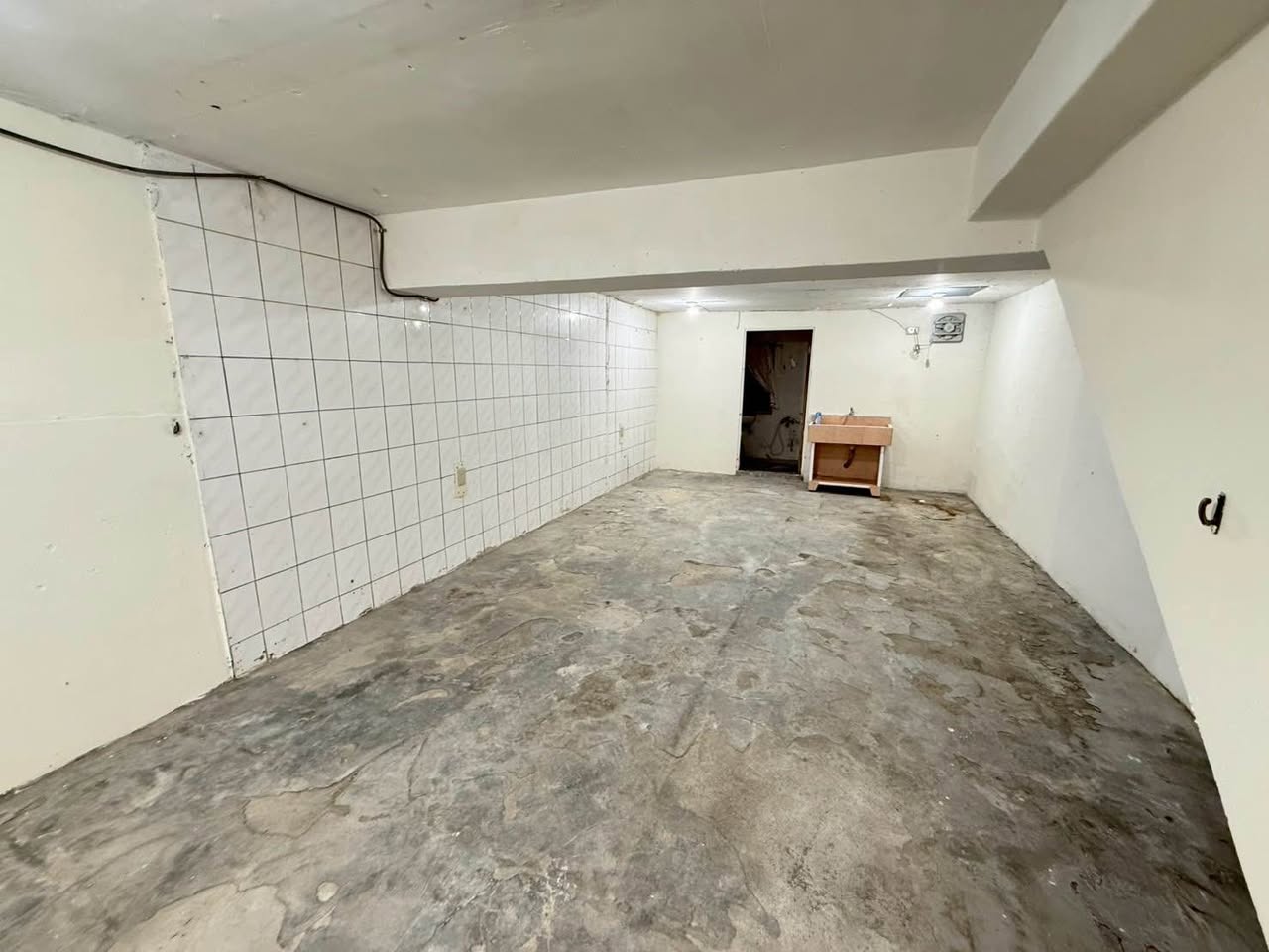 地址:新北市板橋區國泰街4號