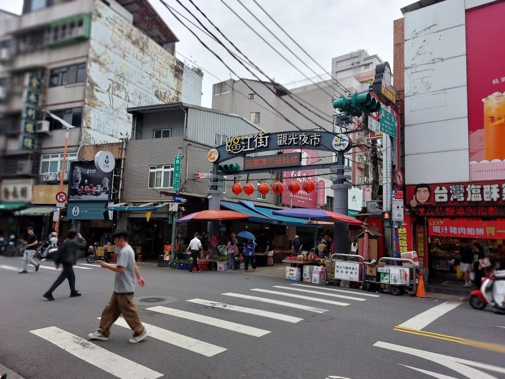 靜巷捷運2分鐘住辦分租/租補可