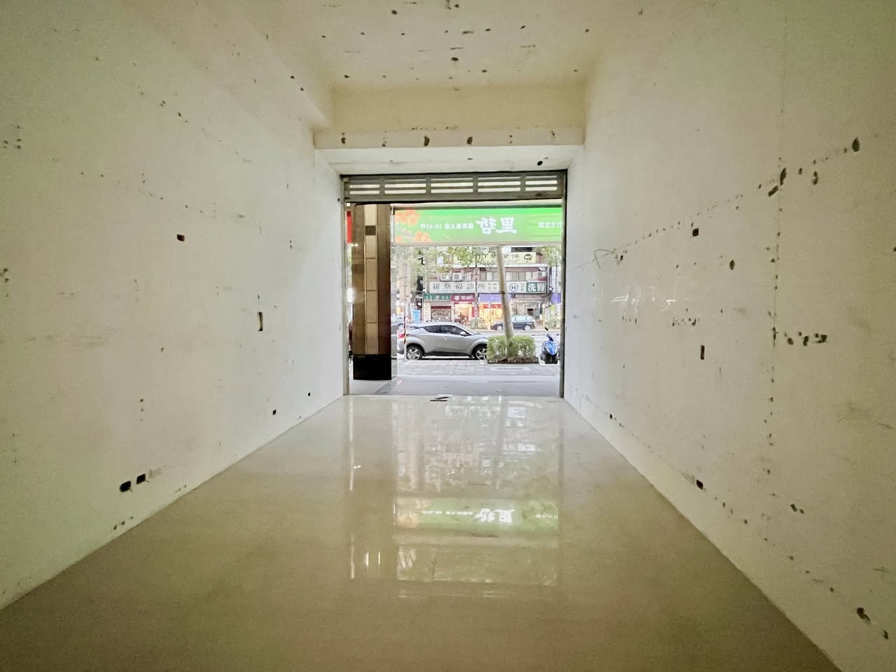 【出租文｜】台電大樓捷運旁・高曝光門面店面