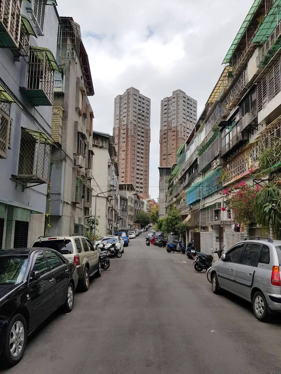 【地址】台北市信義區信義路五段150巷