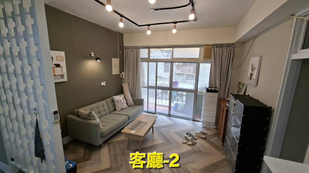興隆路二段153巷2弄，公車站步行2分鐘，可租補，可開伙