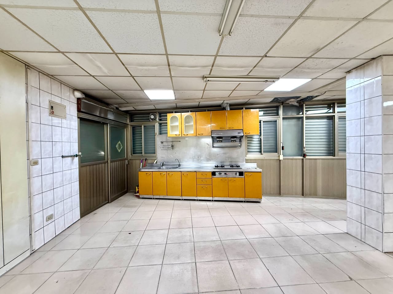 【地點】：板橋區 仁化街